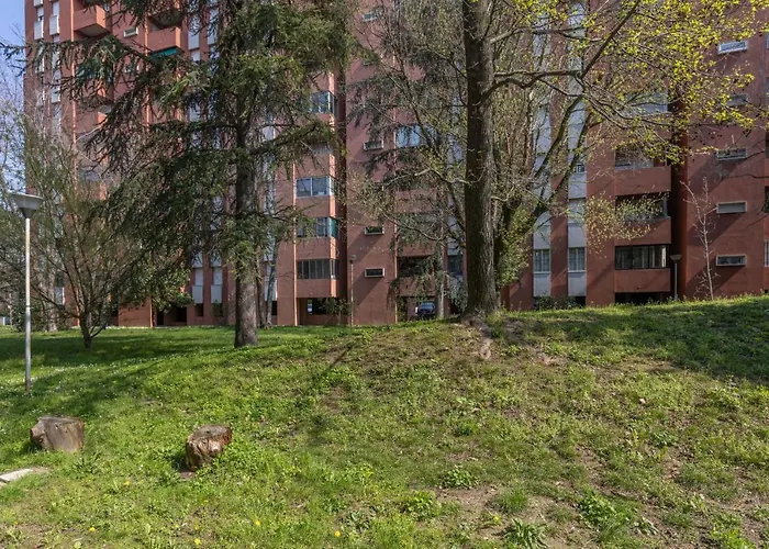 Gobetti, By Short Holidays