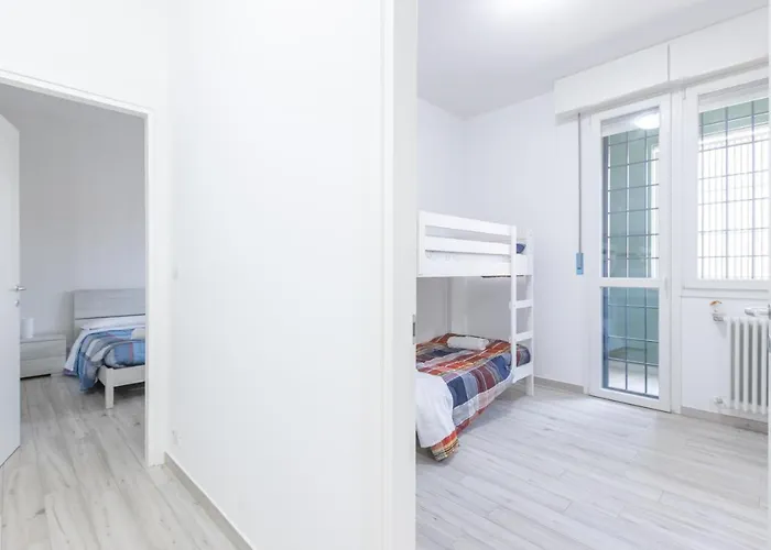 Gobetti, By Short Holidays *