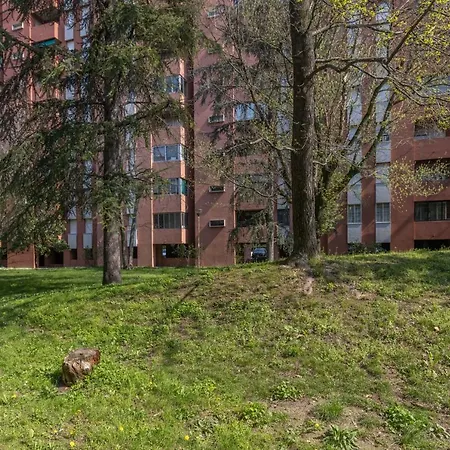 Gobetti, By Short Holidays